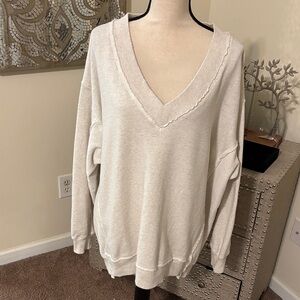 Aerie Soft Cream Heather Oversized V-Neck Sweatshirt size Medium